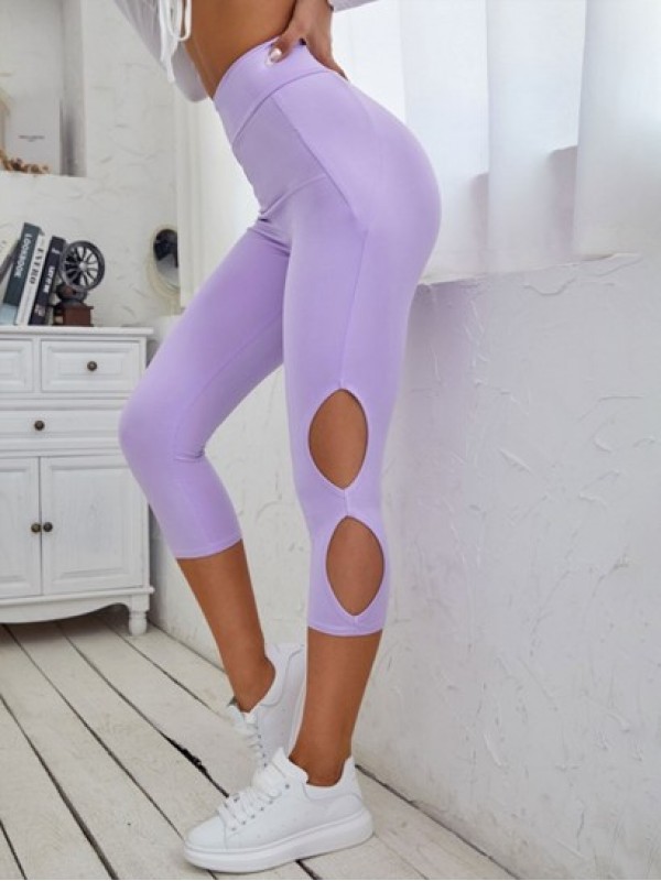 Cutout Side High Waisted Capri Leggings